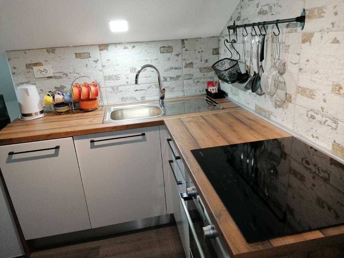 Apartman Megi & Studio Apartman Tomi - Self Check In Krapina Exteriör bild